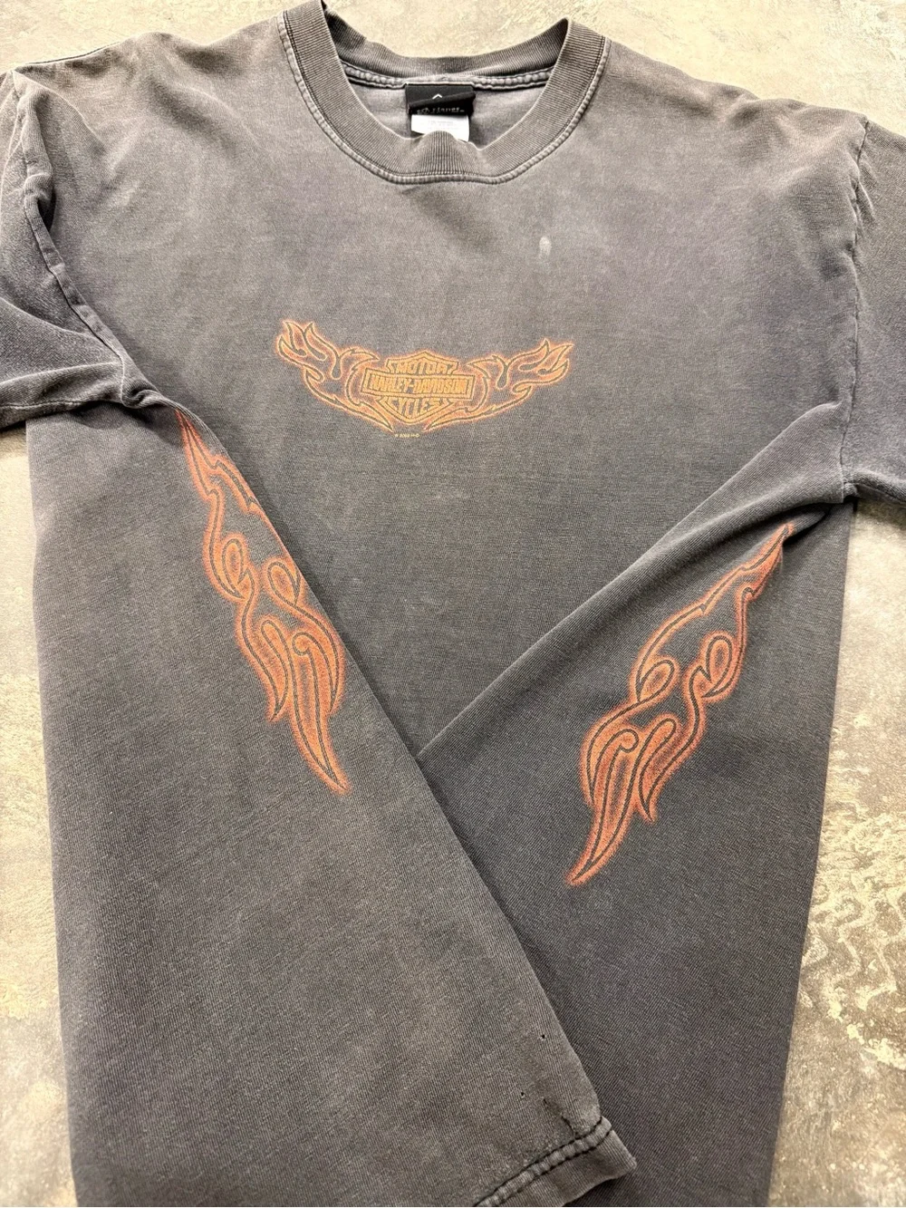 Vintage 2002 Harley Davidson Rare Side Print Tribal Flame Faded Y2K - Picture 3 of 12